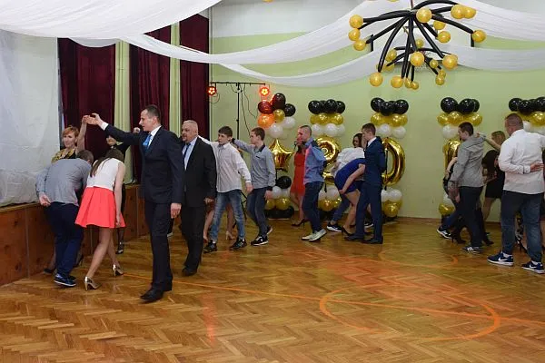 Bal uczniów