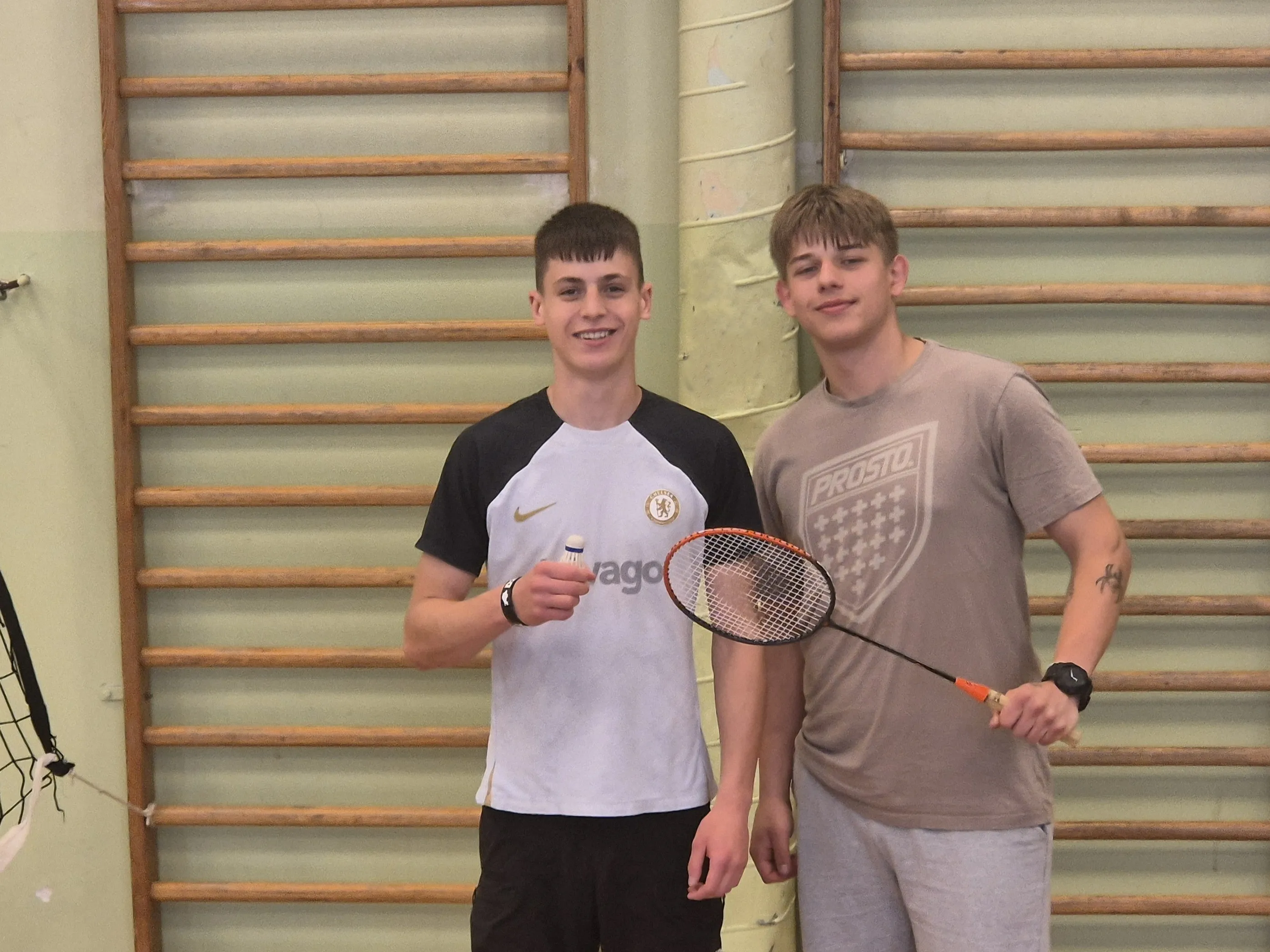 Badminton
